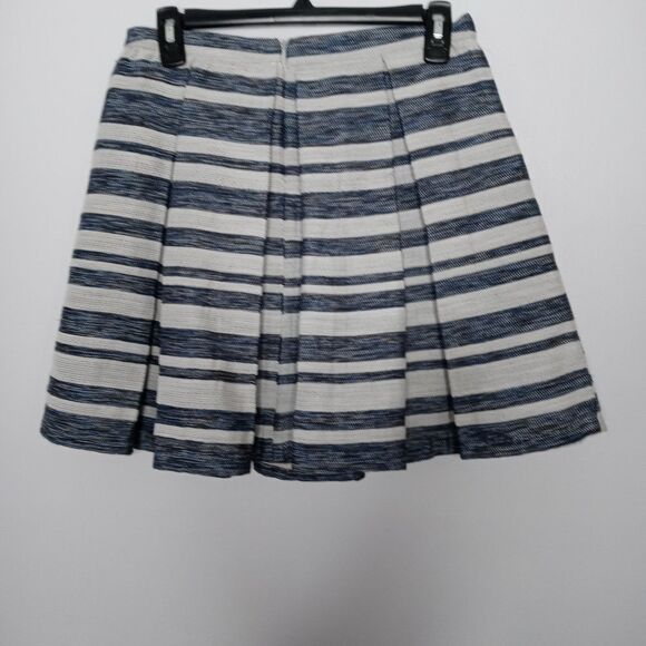 Cupcakes & Cashmere skirt size 8 - Picture 3 of 5